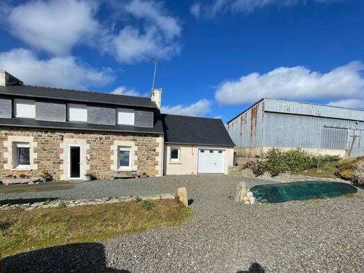 Maison à vendre 271 800 € 4 pièces 3 chambres 87 m² 4 214 m² de terrain Penvénan 22710