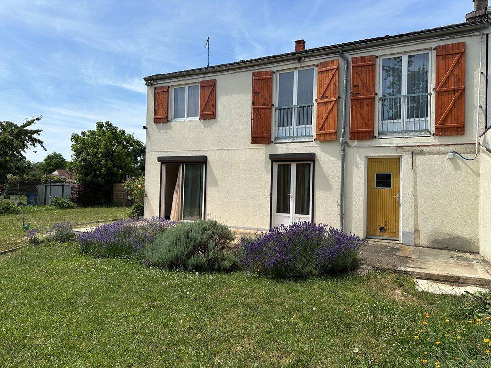 Maison 6 pièces 106 m² · à Dreux · 105,9 m² · 1 100 000 €
