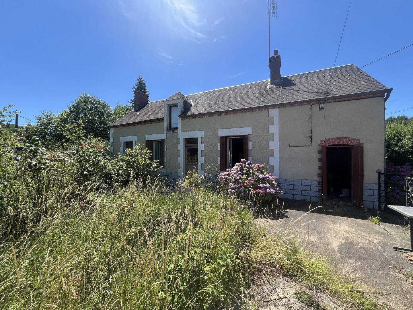 Maison 4 pièces 85 m² · à Lignerolles · 85 m² · 54 250 €