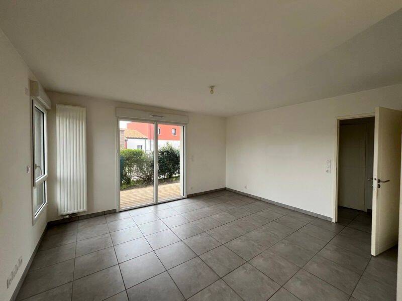 Appartement 2 pièces 45 m² · à Les Sables-d'Olonne · 45,3 m² · 587 €