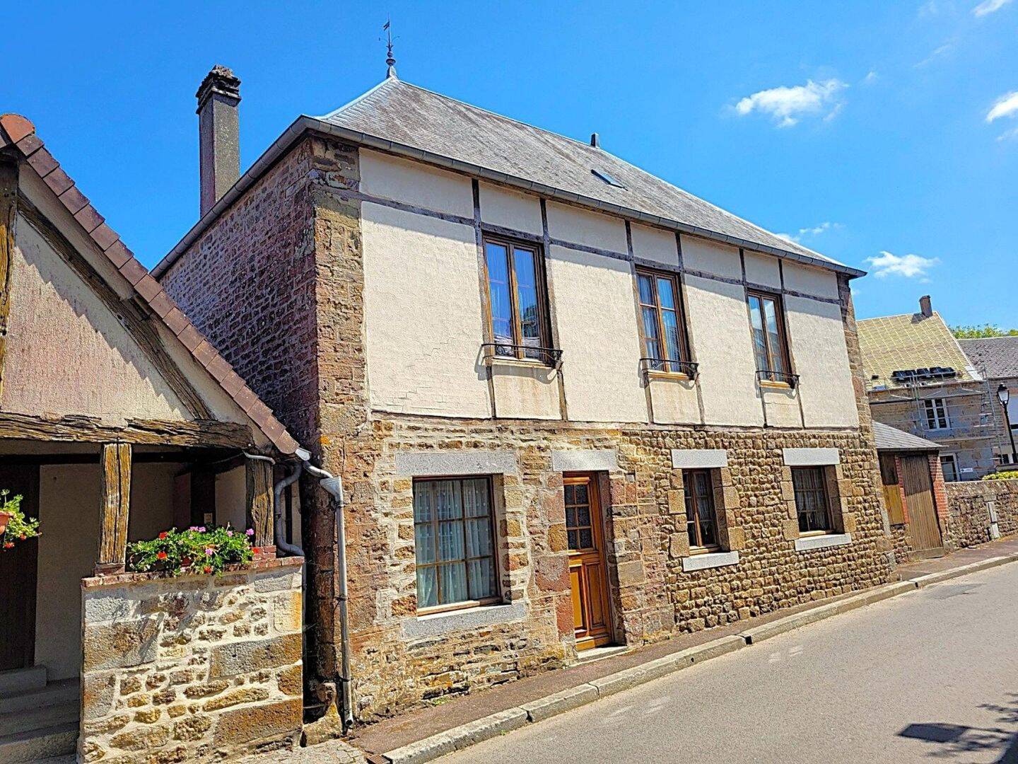 Maison 4 pièces 105 m² · à Putanges-le-Lac · 105 m² · 159 000 €