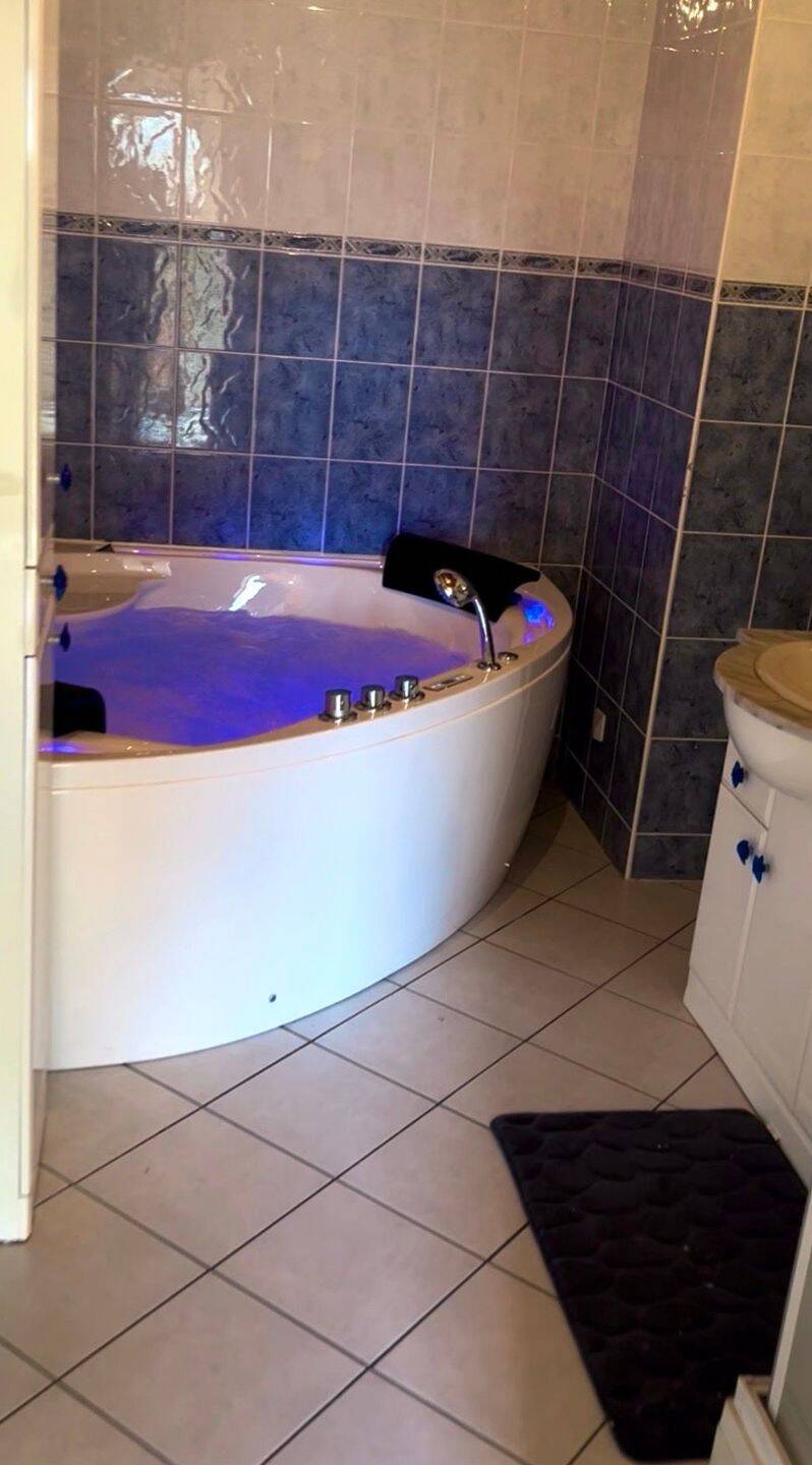 3 pièces 67 m² · à Cranves-Sales · 67 m² · 1 700 €