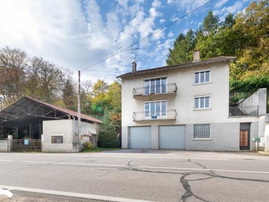 Immeuble à vendre 174 572 € 582 m² Isle 87170