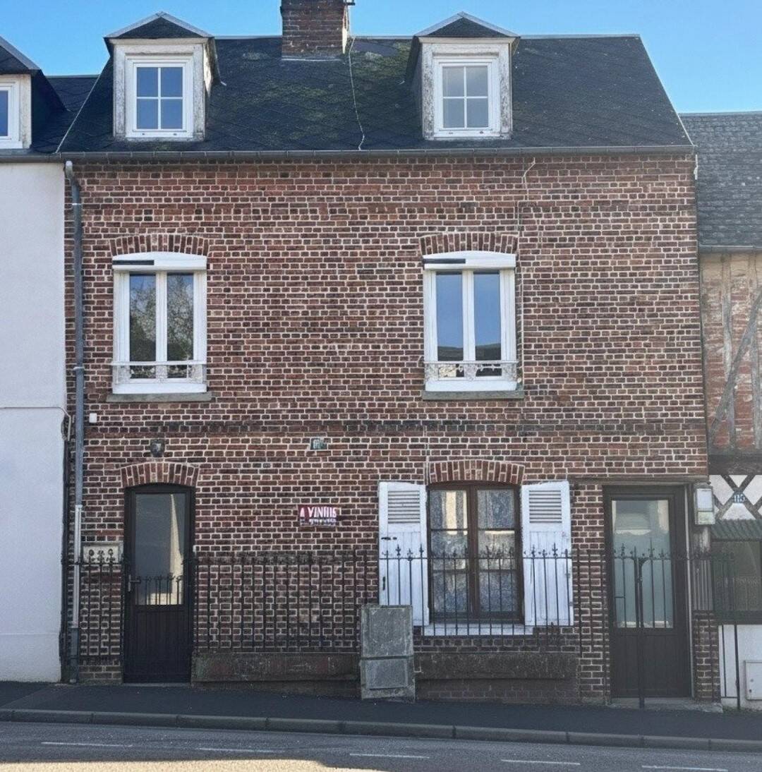 Maison 5 pièces 75 m² · à Menneval · 75 m² · 128 000 €