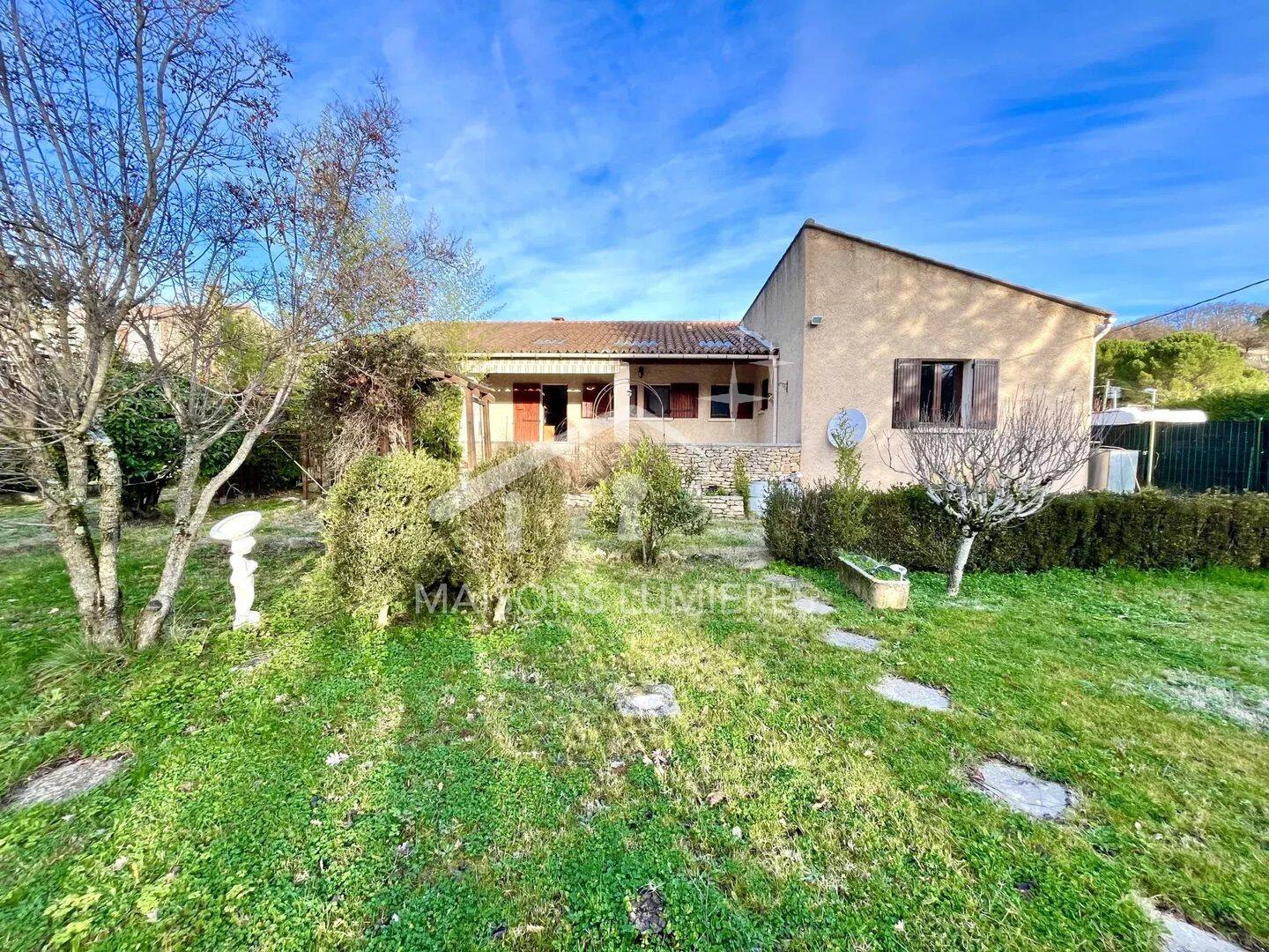 Maison 5 pièces 163 m² · à Apt · 163 m² · 370 000 €