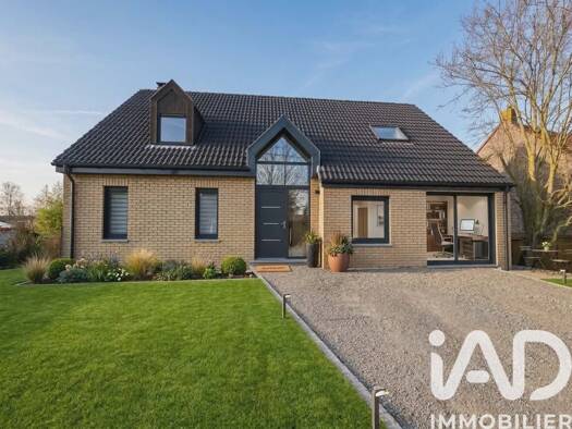 Maison à vendre 339 900 € 6 pièces 4 chambres 180 m² 912 m² de terrain Calonne-sur-la-Lys 62350