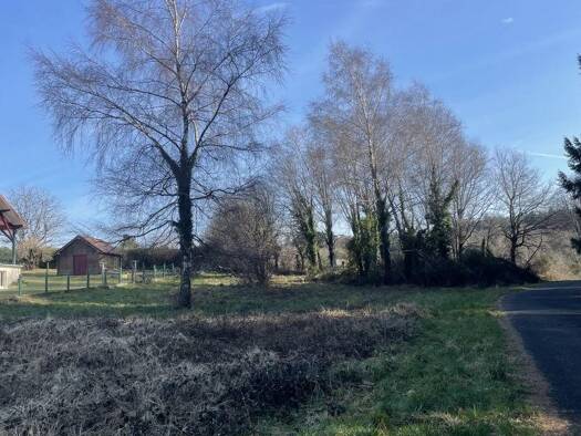 Terrain constructible à vendre 17 000 € 1 760 m² de terrain Gimel-les-Cascades 19800