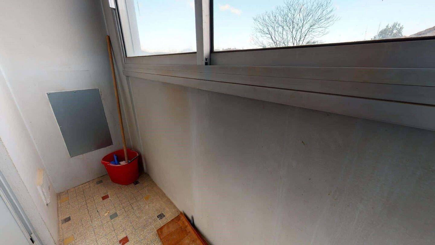 Room in Rue Victor Basch, Villeurbanne for 88 m² with 5 bedrooms — 13