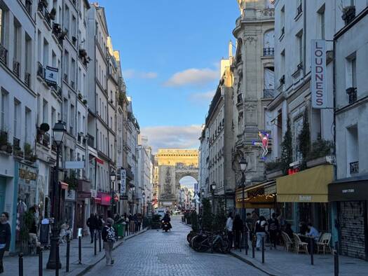 Appartement à vendre 75 000 € 1 pièce 1 chambre 8 m² Étage 5/6 Sentier-Bonne Nouvelle Paris 2ème arrondissement 75002