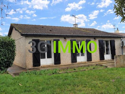 Maison de plain-pied à vendre 128 000 € 5 pièces 3 chambres 93,6 m² 596 m² de terrain Chaillot-Les Creles Vierzon 18100