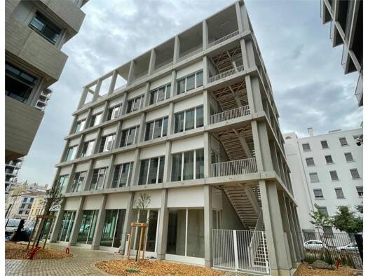 Espace bureau à vendre 631 800 € 648 m² de bureaux divisible à partir de 162 m² Perrache Lyon 2ème arrondissement 69002