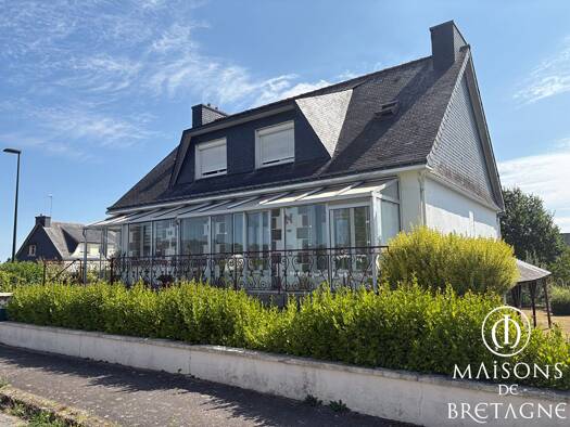 Maison à vendre 210 000 € 7 pièces 5 chambres 150 m² 695 m² de terrain Sud Scaër 29390