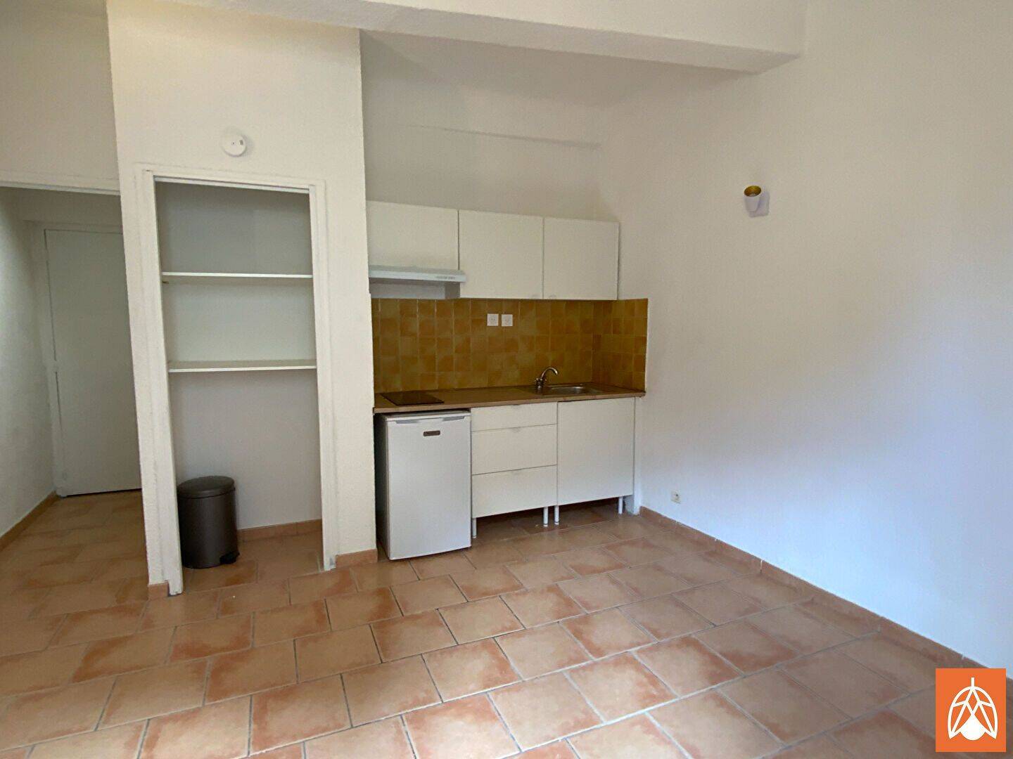 Appartement 1 pièce 20 m² · à Salon-de-Provence · 20 m² · 485 €/mois