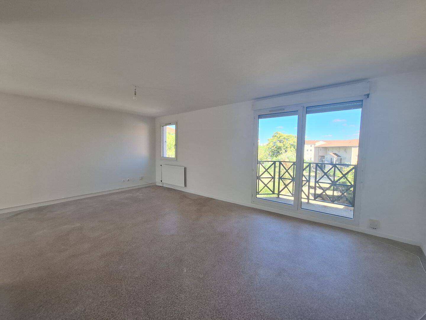 Appartement 5 pièces 84 m² · à Villefranche-sur-Saône · 84 m² · 890 €/mois