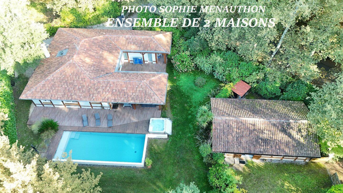 Maison 8 pièces 205 m² · à Moliets-Et-Maa · 205 m² · 998 000 €