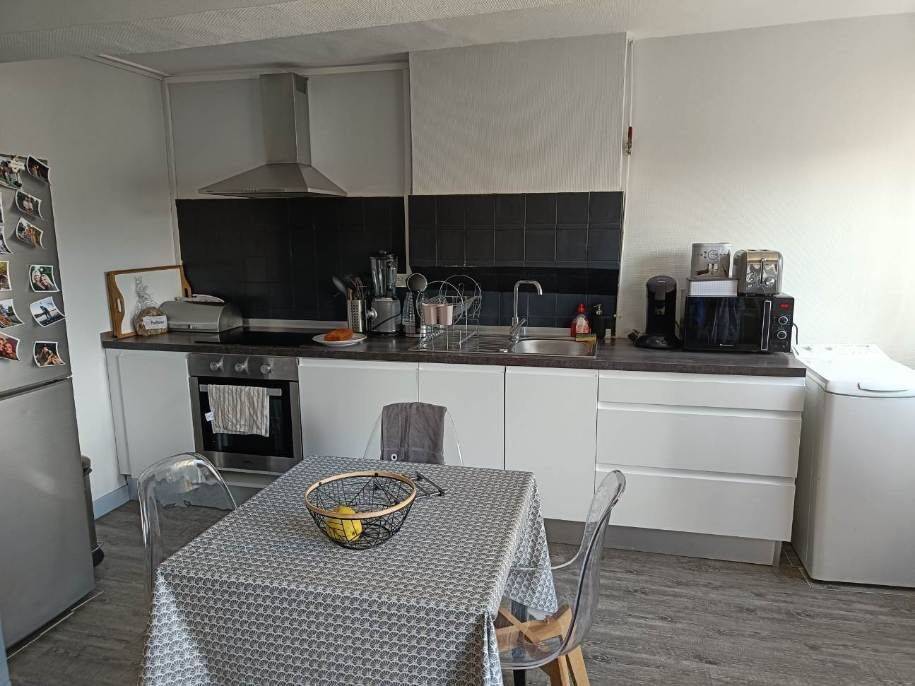 Appartement 2 pièces 37 m² · à Saint-Étienne · 37 m² · 450 €