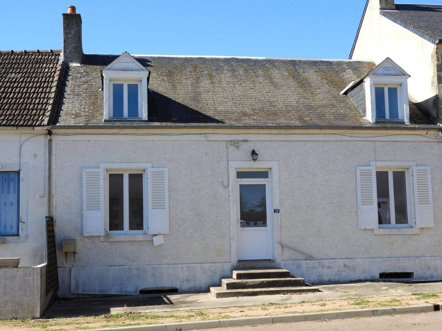 Maison 4 pièces 92 m² · à Trois-Vèvres · 92 m² · 54 000 €