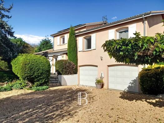 Maison à vendre 368 000 € 7 pièces 4 chambres 158 m² Vichel 63340