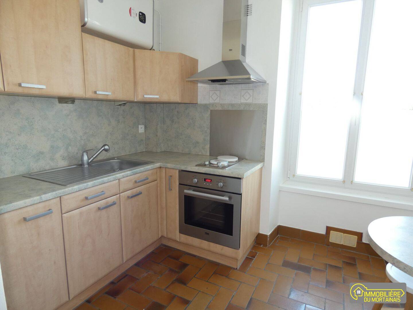 Appartement 1 pièce 32 m² · à Saint-Hilaire-du-Harcouët · 32 m² · 400 €/mois