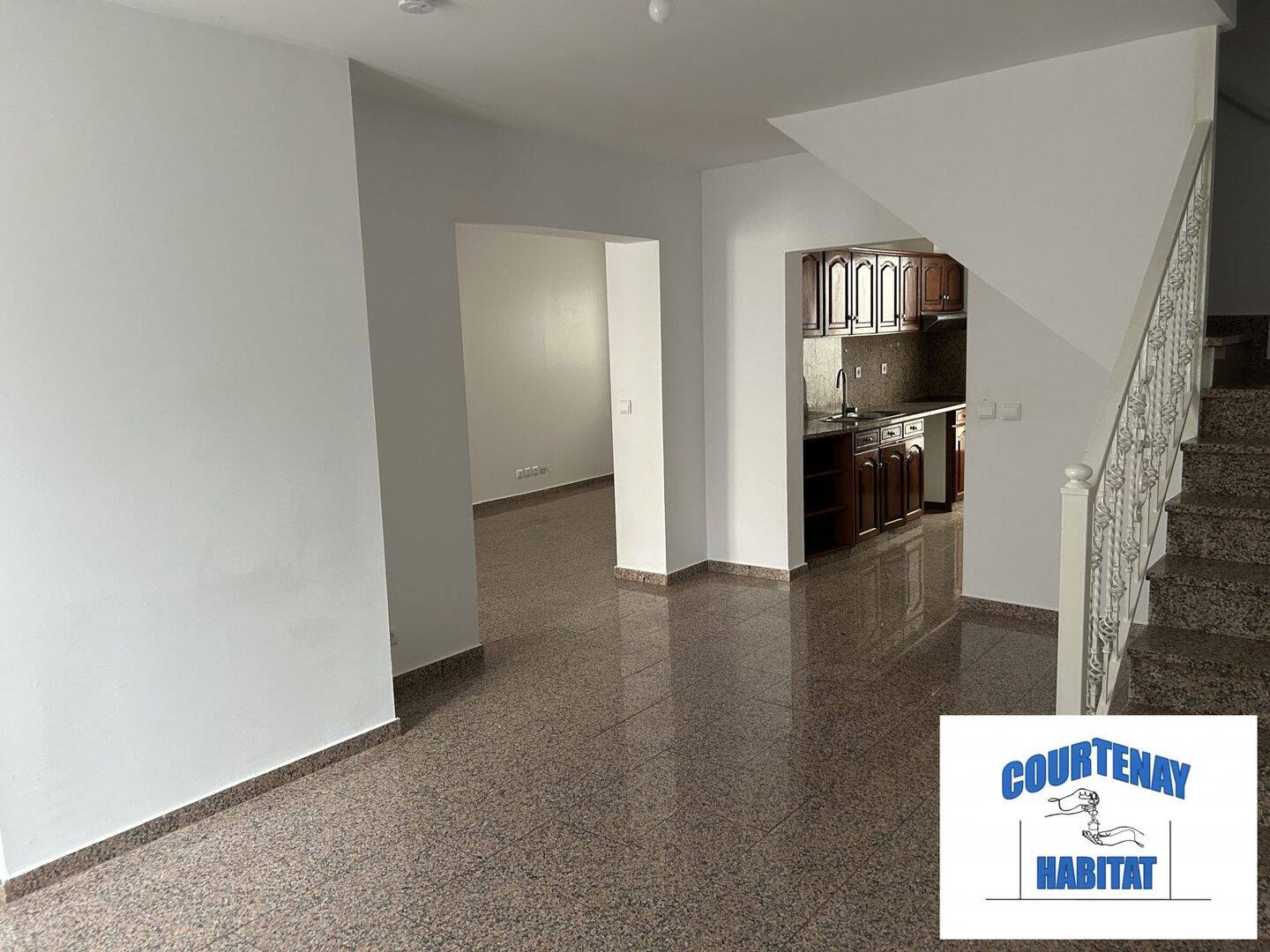 Maison 4 pièces 115 m² · à Courtenay · 114,8 m² · 870 €/mois