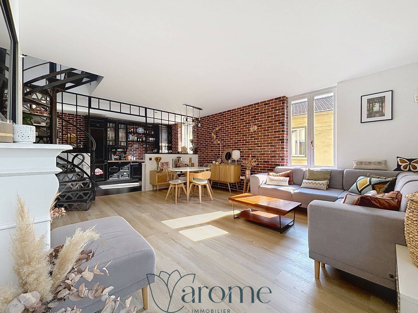 Appartement 2 pièces 54 m² · à Lyon 8ème Arrondissement · 54 m² · 260 000 €