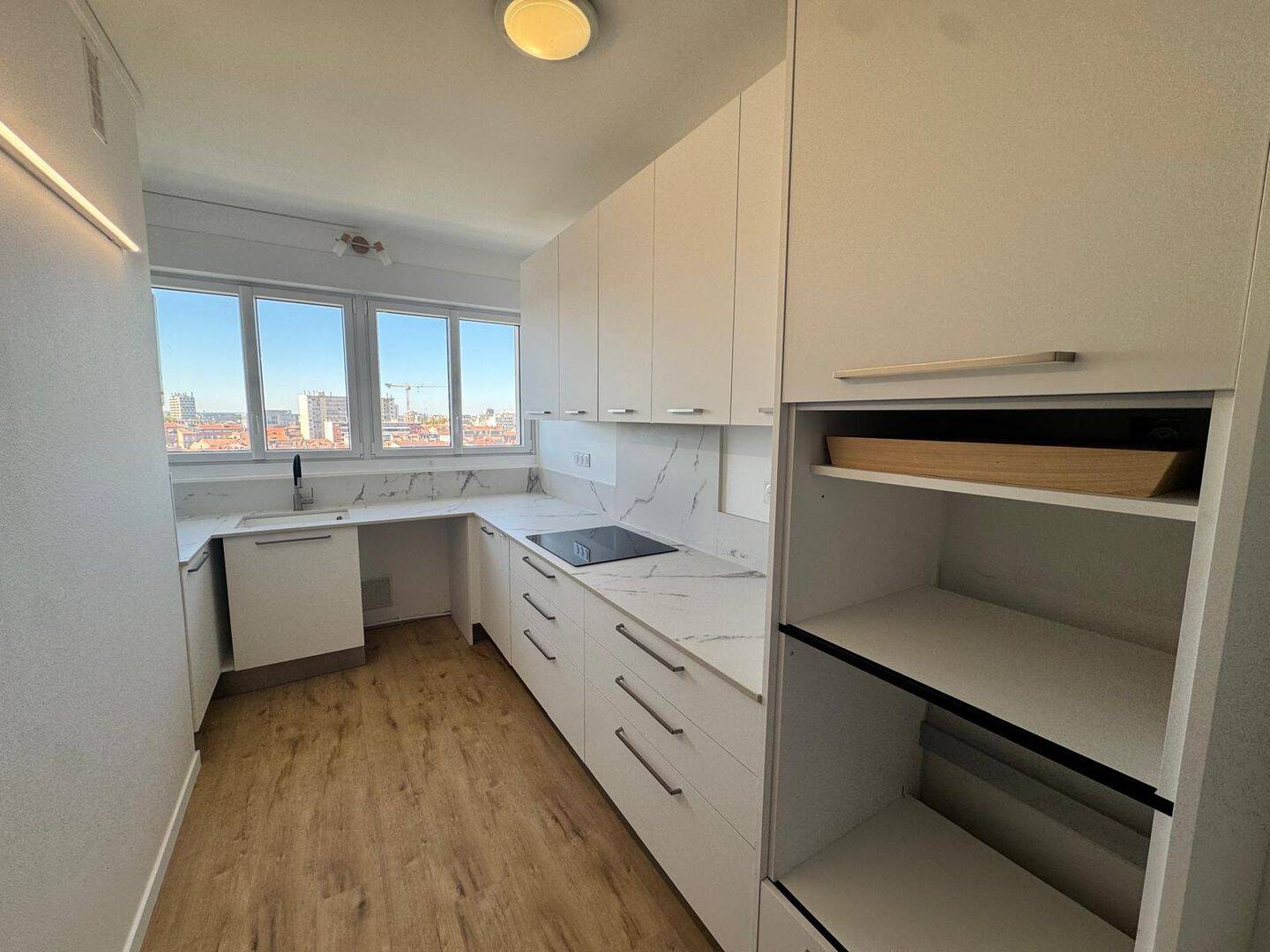 Appartement 4 pièces 119 m² · à Toulouse · 119,4 m² · 1 900 €/mois