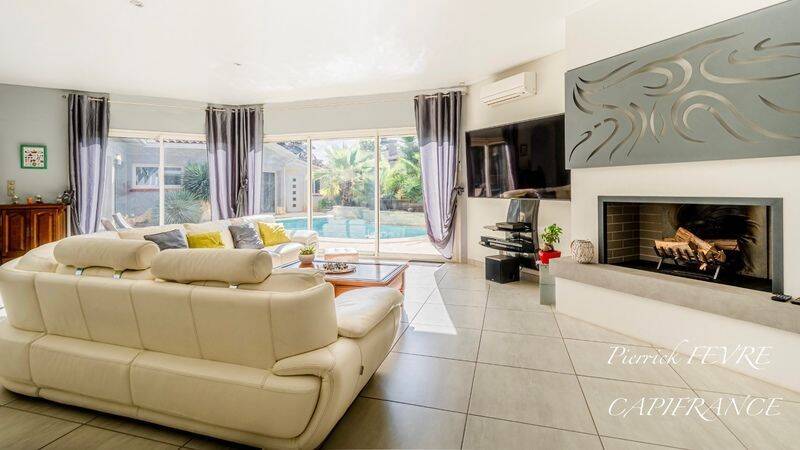 Maison 8 pièces 237 m² · à Aucamville · 237 m² · 590 000 €