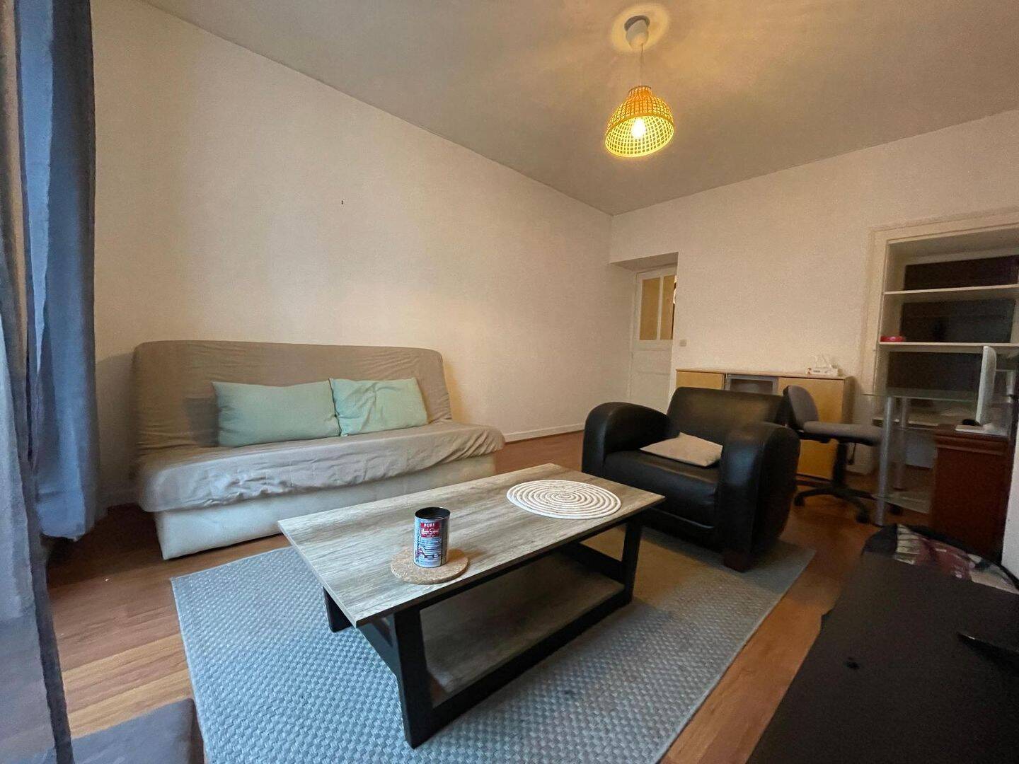 Appartement 2 pièces 38 m² · à Nantes · 37,6 m² · 753 €