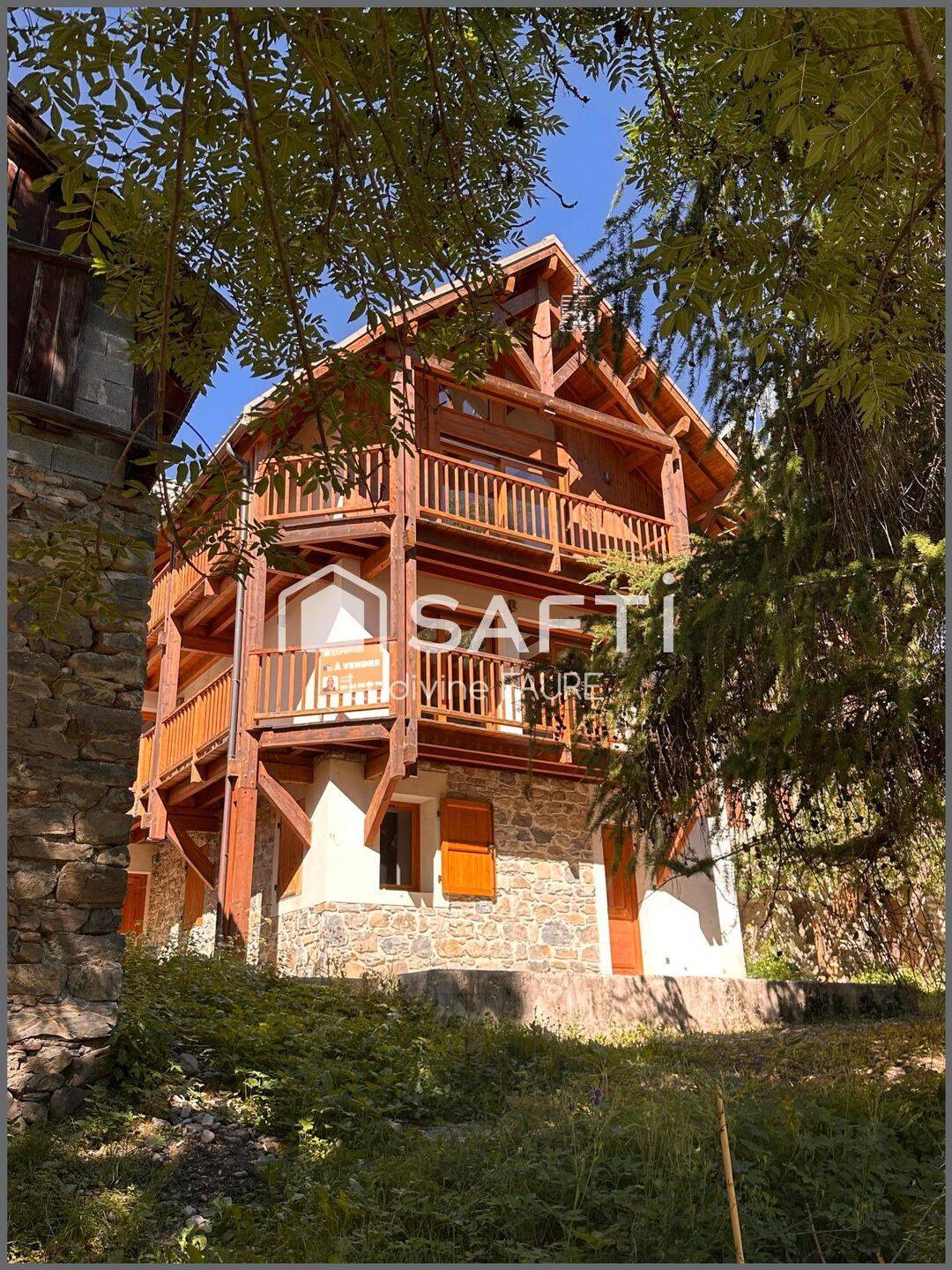 Maison 6 pièces 167 m² · à Puy-Saint-Vincent · 167 m² · 520 000 €