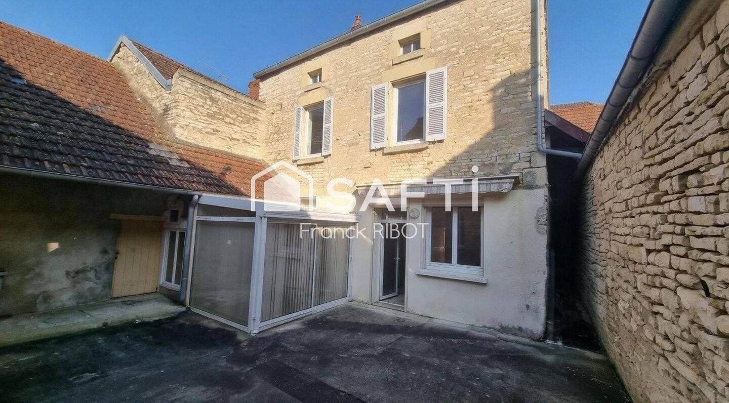 Maison 6 pièces 120 m² · à Ancy-le-Franc · 120 m² · 59 900 €