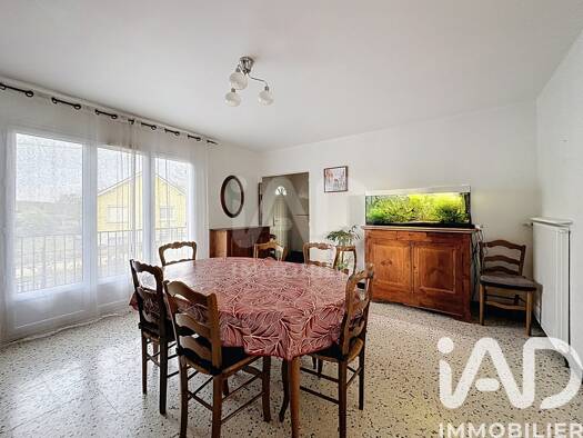 Pavillon à vendre 190 000 € 6 pièces 4 chambres 140 m² 486 m² de terrain Bonnard 89400