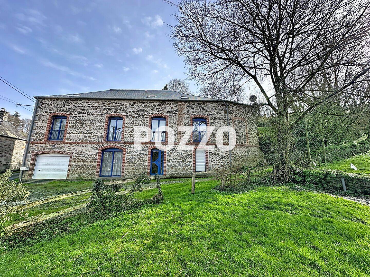 Maison 7 pièces 182 m² · à Saint-James · 182 m² · 299 500 €