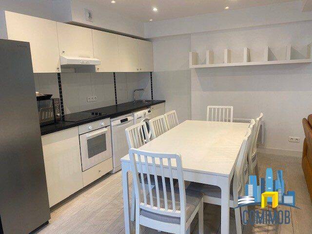 Appartement 2 pièces 43 m² · à Courbevoie · 42,8 m² · 1 090 €/mois