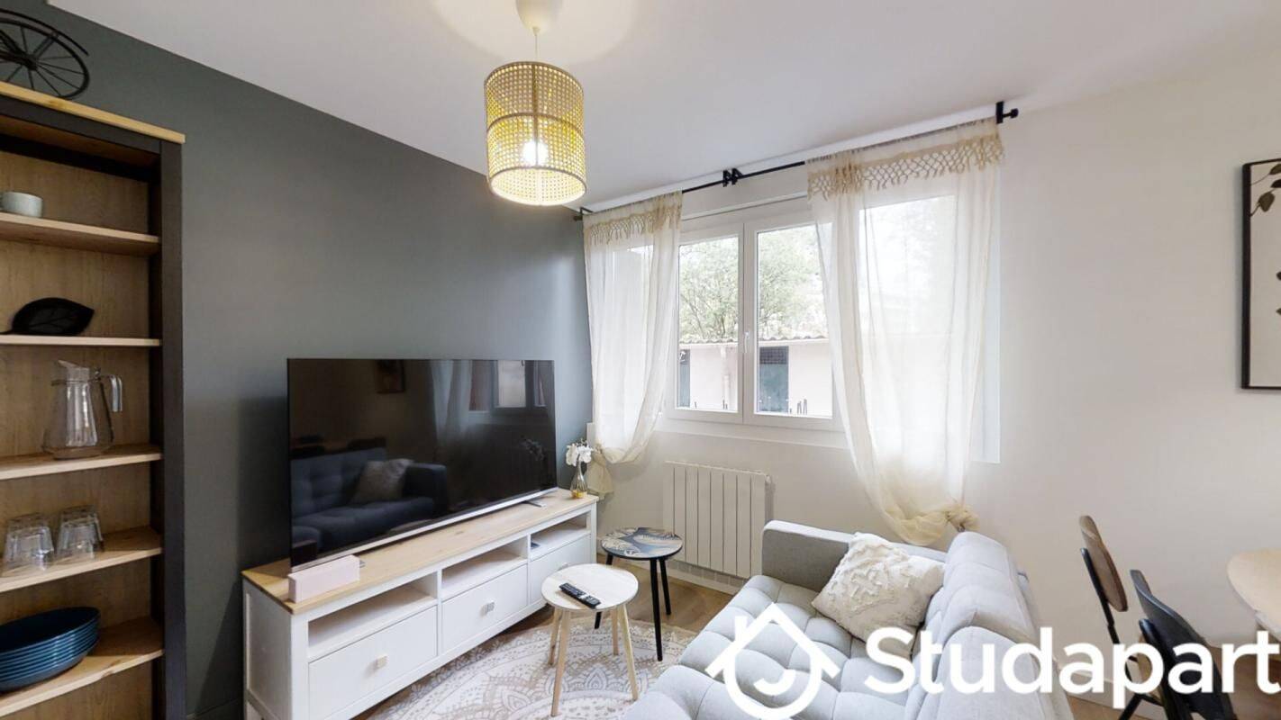 1 pièce 13 m² · à Toulouse · 13 m² · 551 €