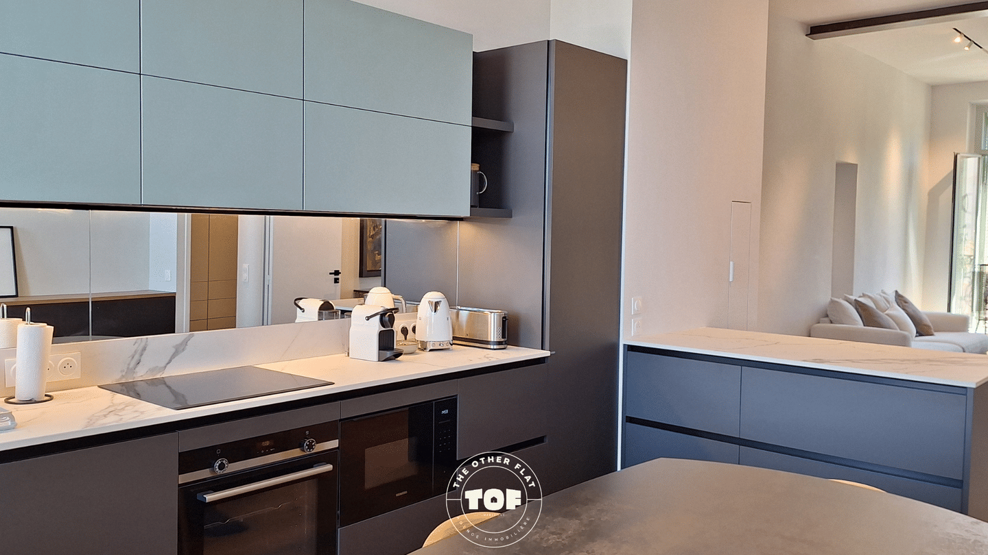 Appartement 3 pièces 82 m² · à Marseille 7ème Arrondissement · 82 m² · 2 549 €/mois