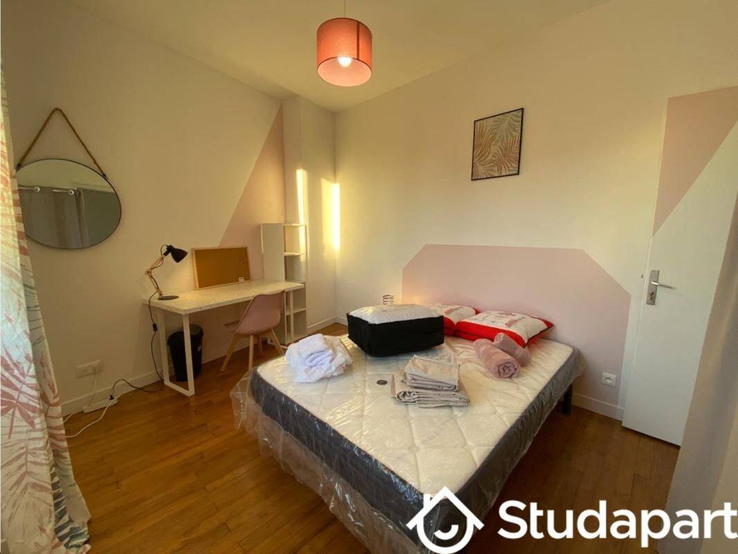 1 pièce 15 m² · à La Couronne · 15 m² · 397 €/mois