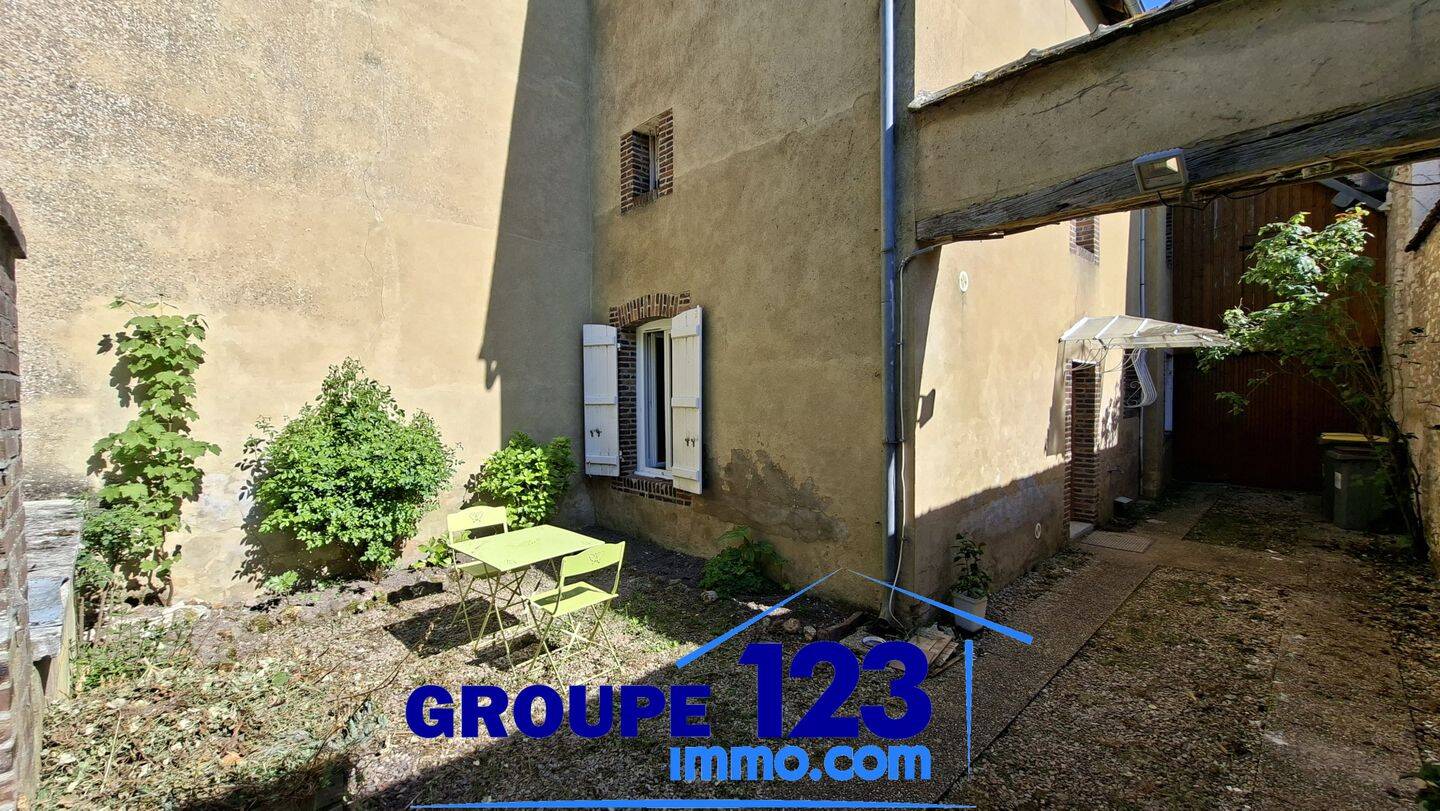 Maison 4 pièces 80 m² · à Montholon · 80 m² · 124 900 €