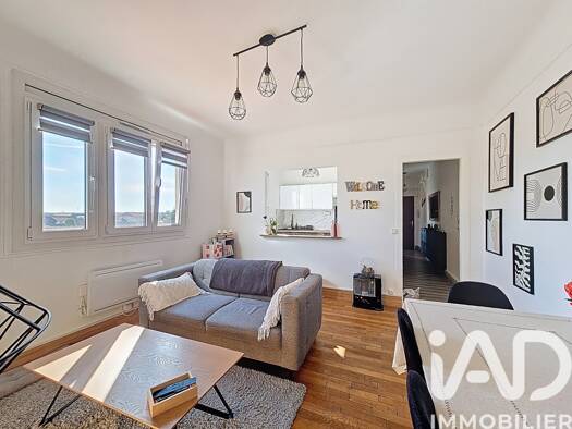 Appartement à vendre 170 000 € 2 pièces 1 chambre 54 m² 3 étages Centre Vaires-sur-Marne 77360