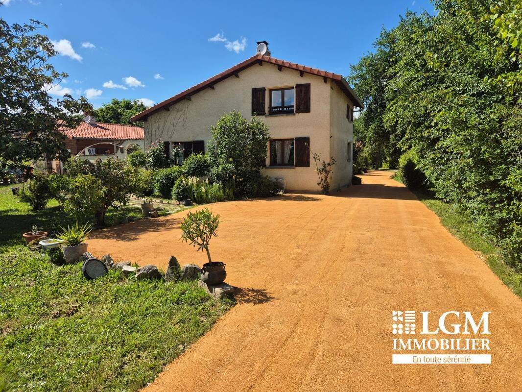 Maison 10 pièces 282 m² · à Rabastens · 282 m² · 445 000 €