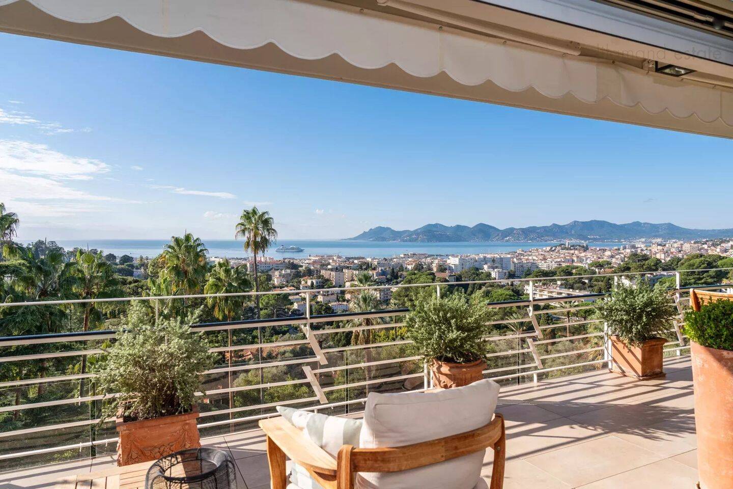 Appartement 3 pièces 80 m² · à Cannes · 79,5 m² · 1 095 000 €