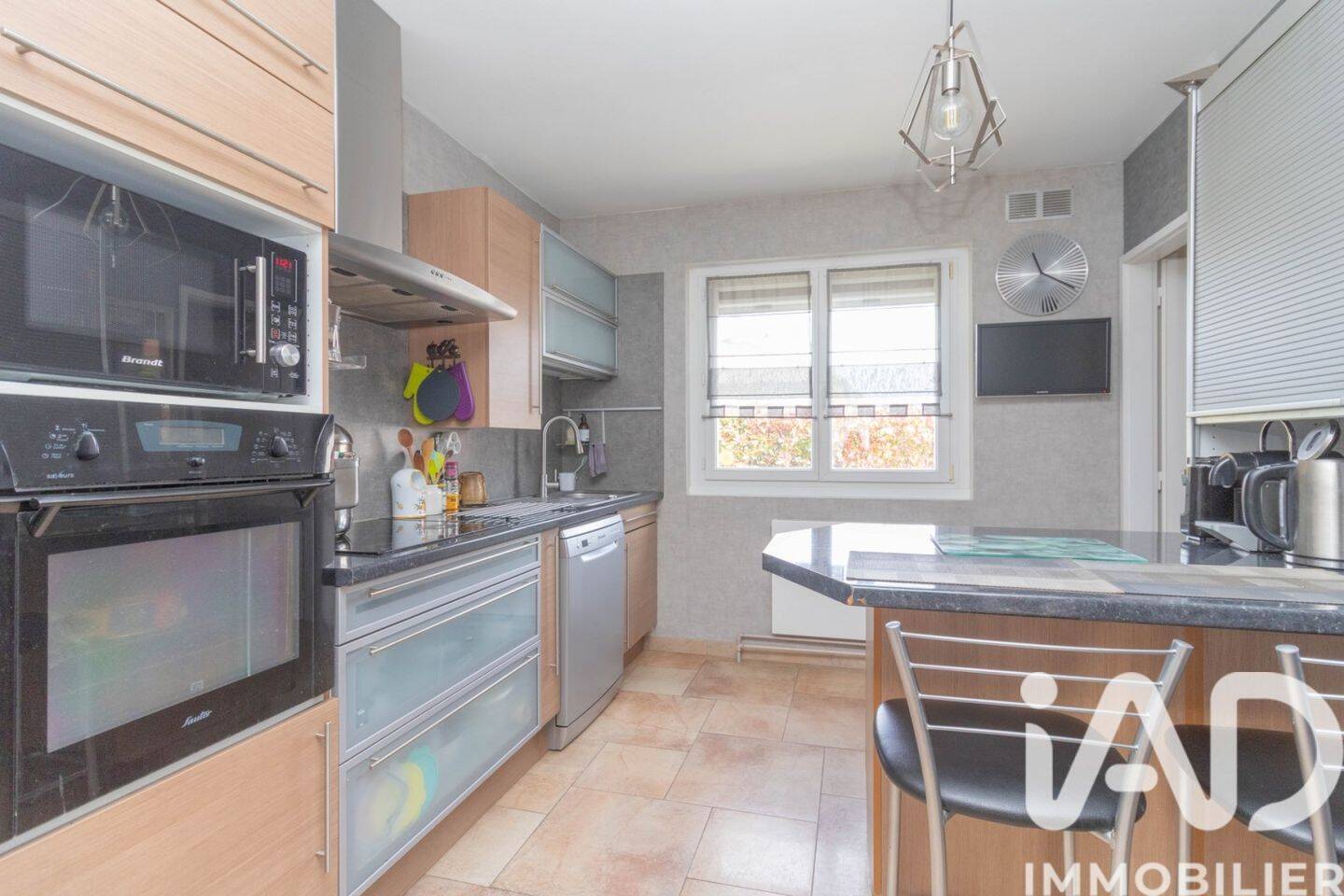 Maison 6 pièces 130 m² · à Dijon · 130 m² · 400 000 €