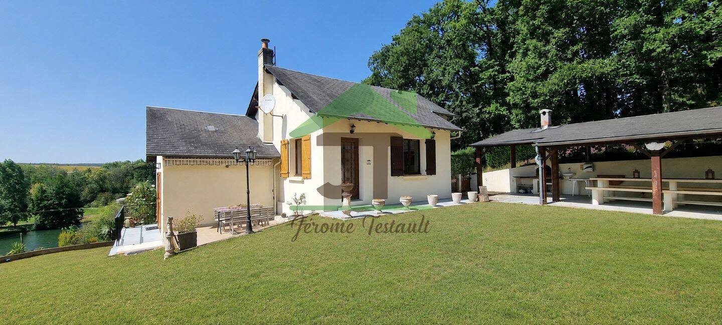 Maison 4 pièces 118 m² · à Morée · 118 m² · 169 000 €