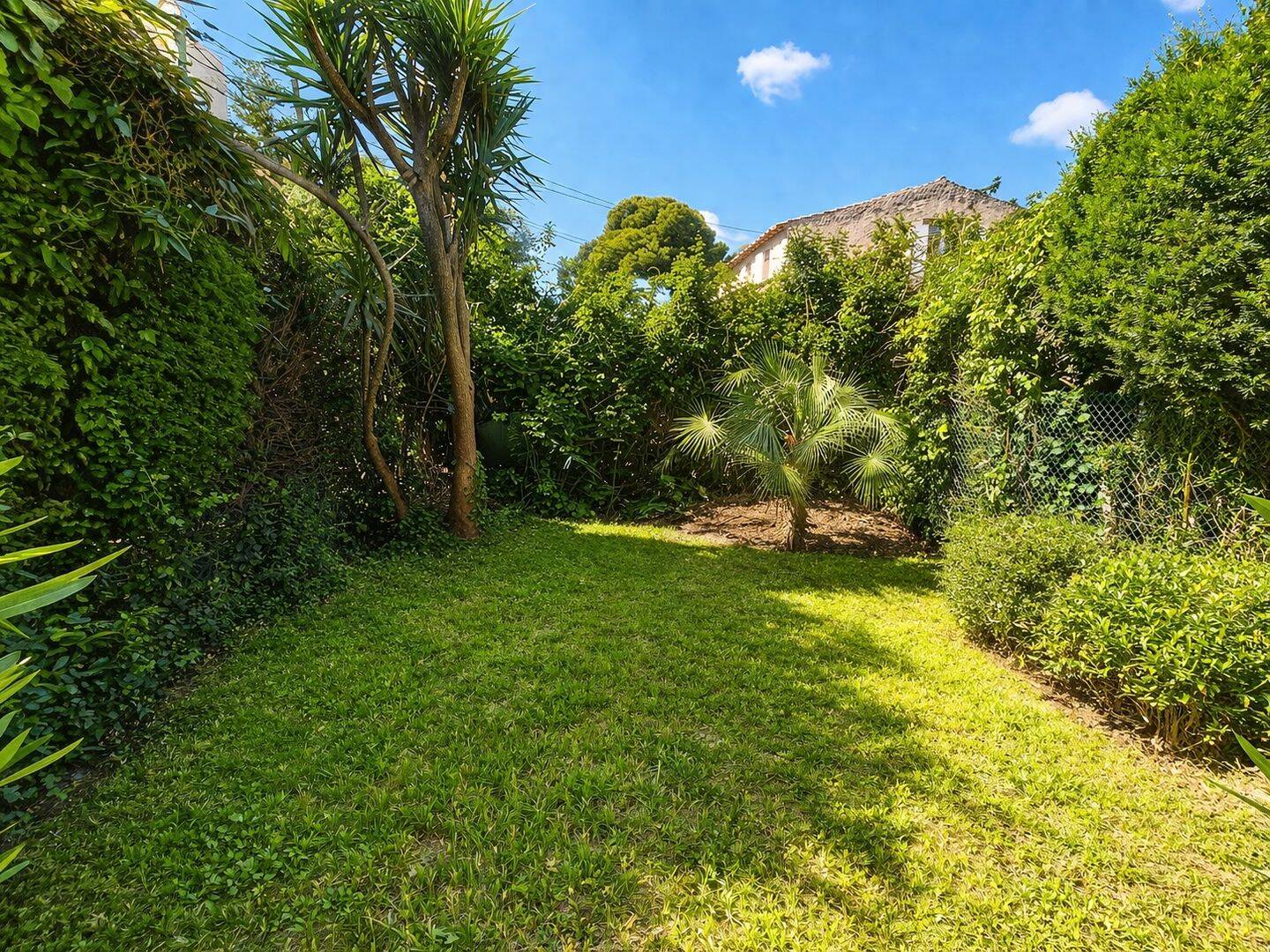 Appartement 1 pièce 41 m² · à Antibes · 41 m² · 215 000 €
