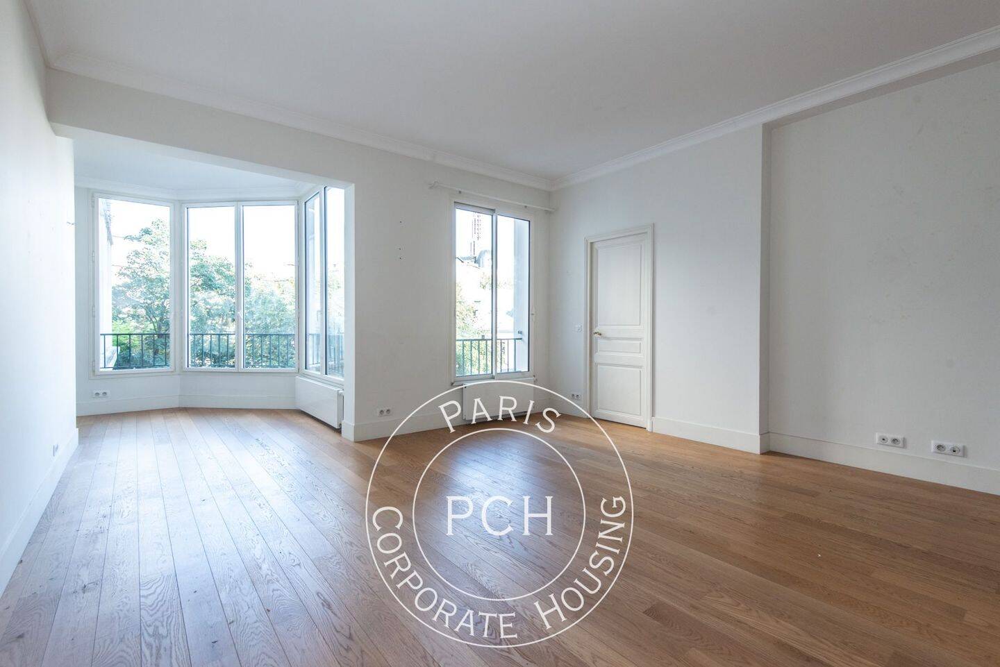 Appartement 4 pièces 112 m² · à Paris 17ème Arrondissement · 112 m² · 4 500 €/mois