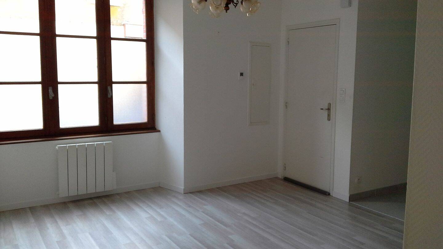 Appartement 2 pièces 40 m² · à Valence-d'Albigeois · 40 m² · 380 €