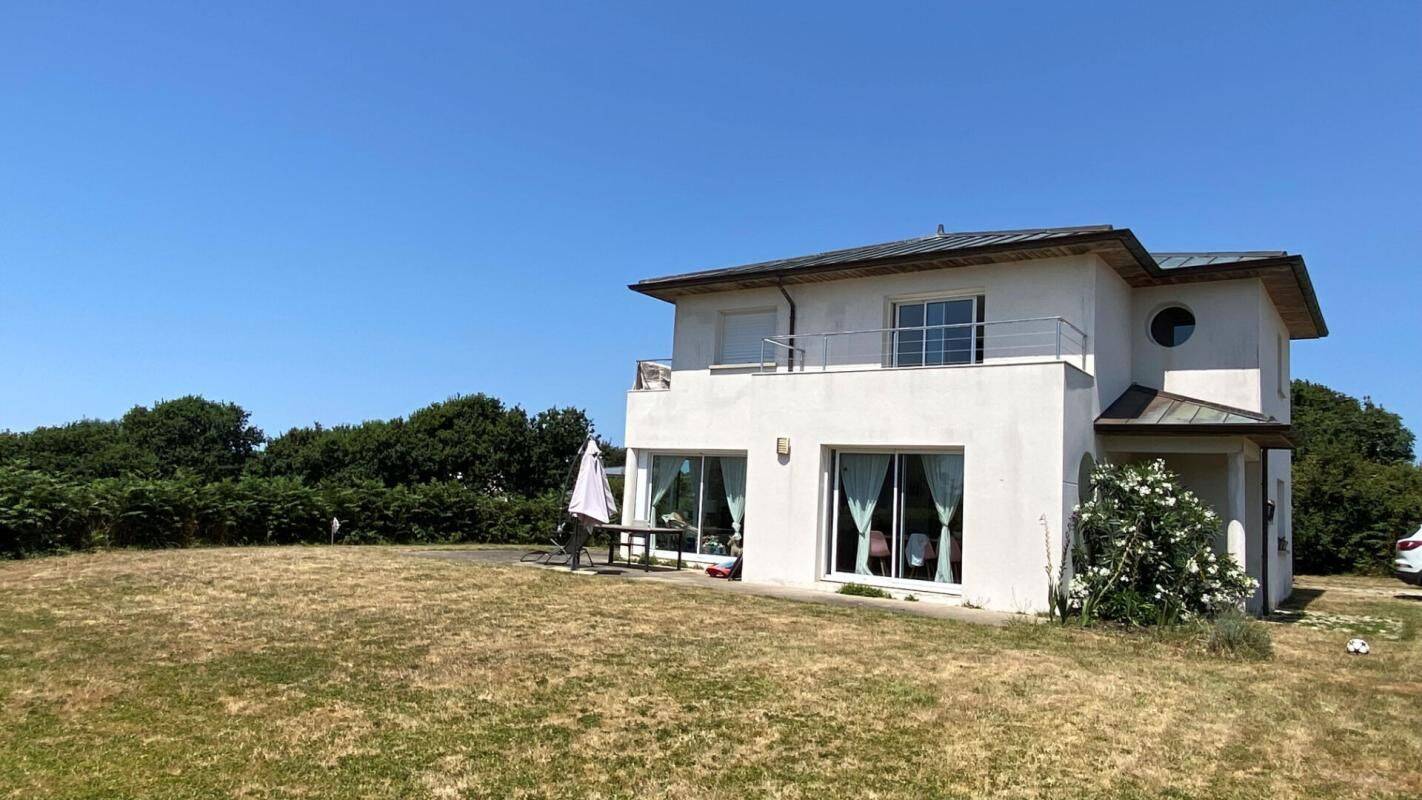 Maison 6 pièces 125 m² · à Locmaria-Plouzané · 125 m² · 1 450 €