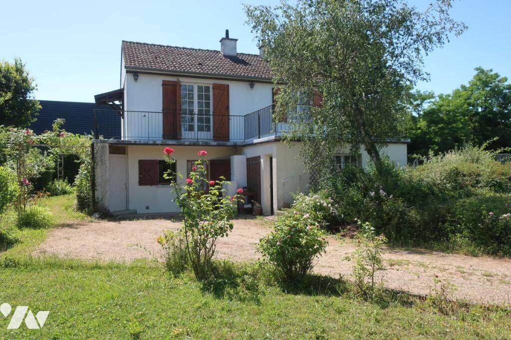 Maison 4 pièces 103 m² · à St Doulchard · 103 m² · 116 000 €