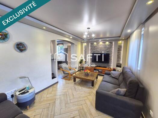 Maison à vendre 330 000 € 6 pièces 5 chambres 137 m² 617 m² de terrain Certines 01240