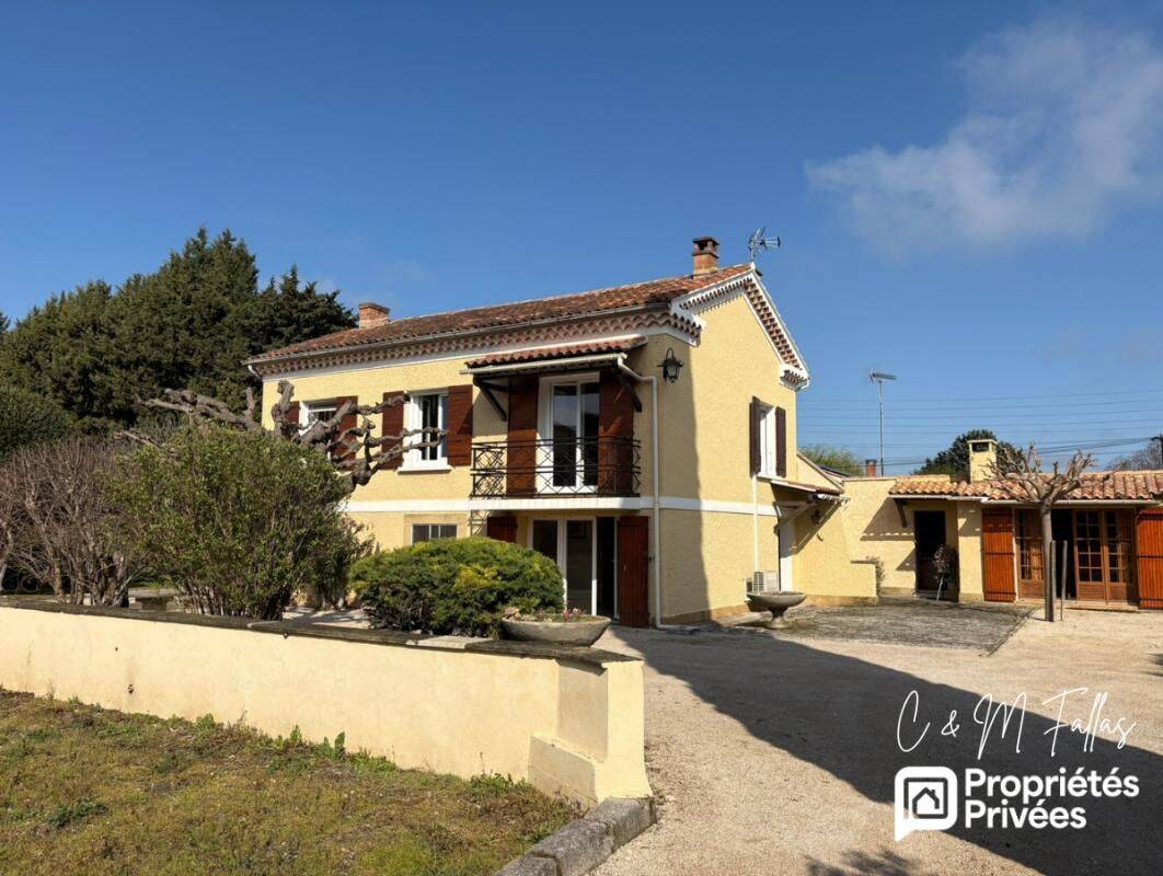 Maison 4 pièces 110 m² · à L'Isle-sur-la-Sorgue · 110 m² · 420 000 €