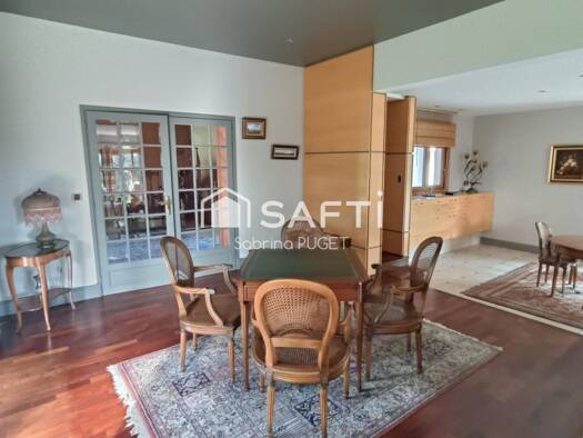 Villa à vendre 593 000 € 12 pièces 3 chambres 360 m² 10 500 m² de terrain Essarts en Bocage 85140